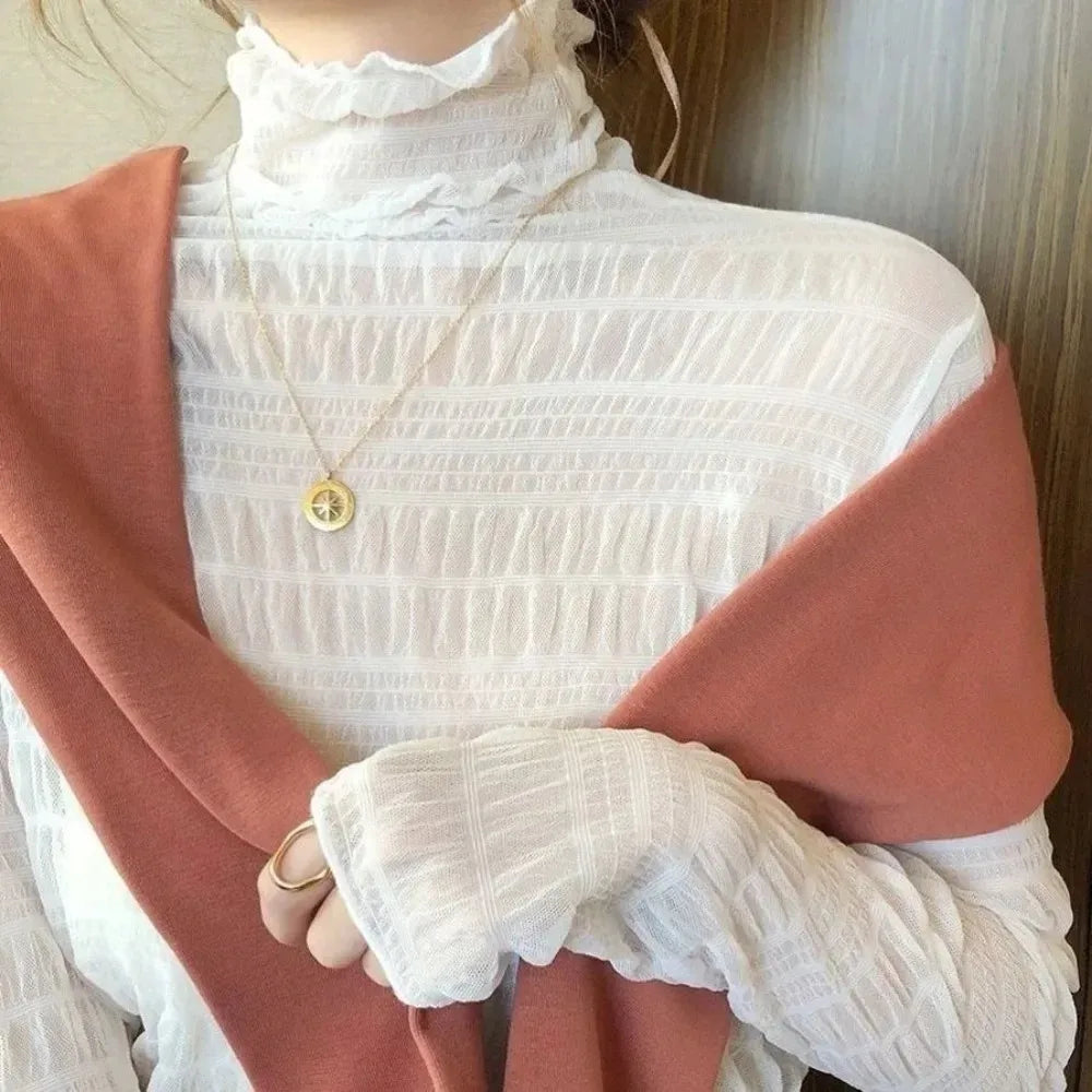 SoftFit Blouse